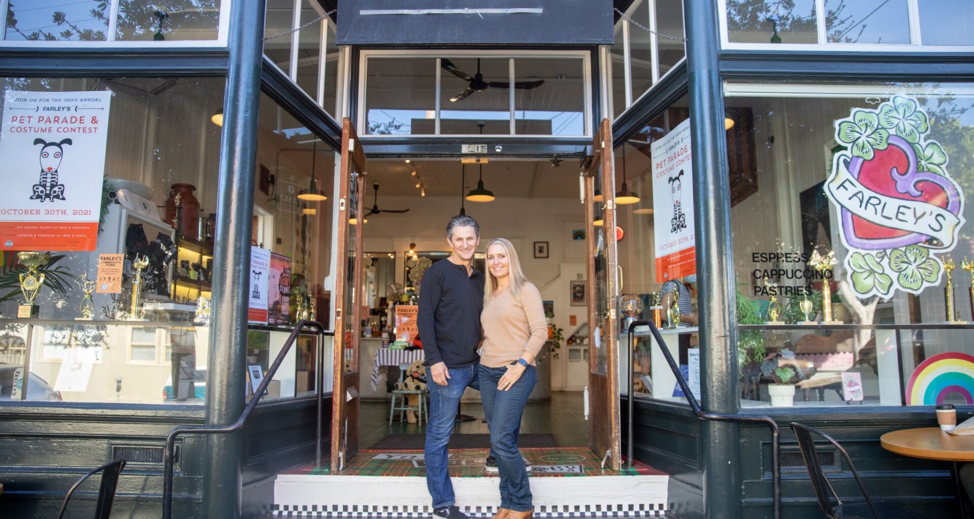 Husband of missing Oakland coffee shop owner issues plea after 2 weeks
