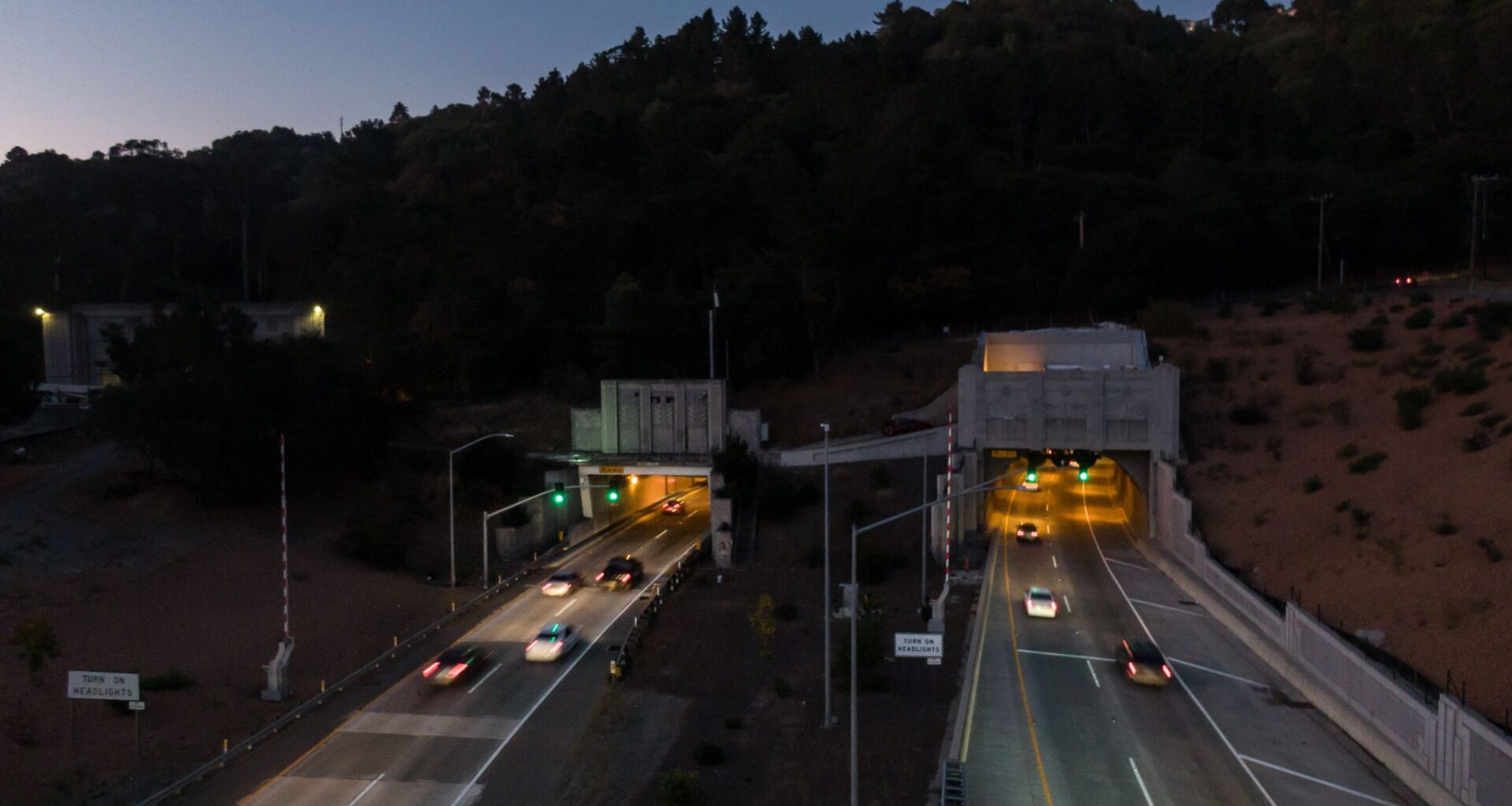 Caldecott Tunnel reopens after car crash, fire, caused traffic delays