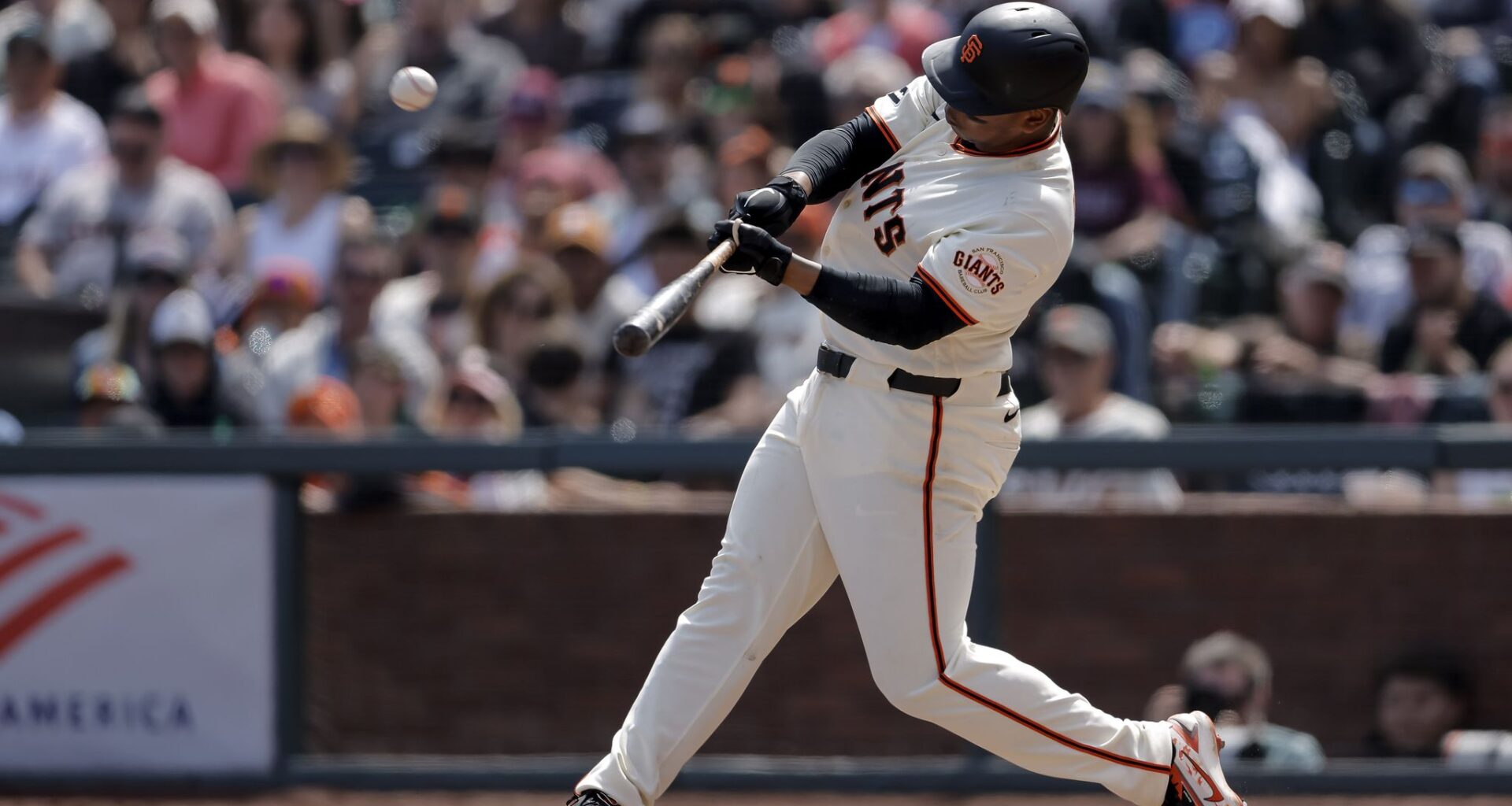 Giants blank Phillies again as Rafael Devers powers up in victory