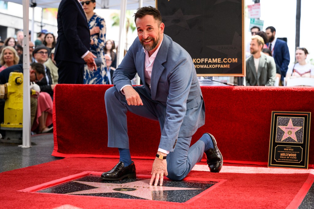 Walk of Fame star honors Noah Wyle, TV doctor in ‘The Pitt,’ ‘ER’ – Press Telegram