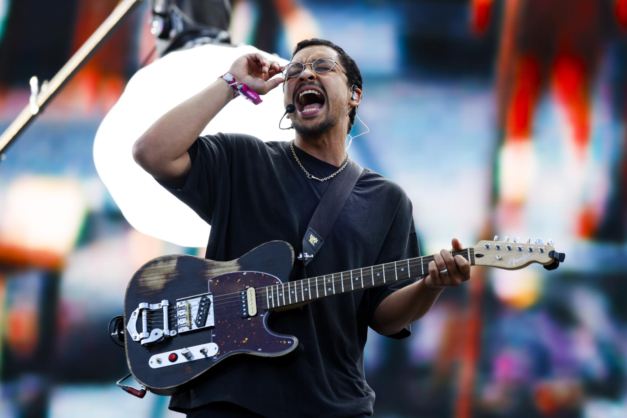 Dijon performs on the Outdoor Theatre.