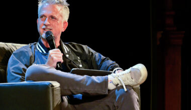 Bill Simmons and Ringer colleagues dissect SF film in NSFW live show