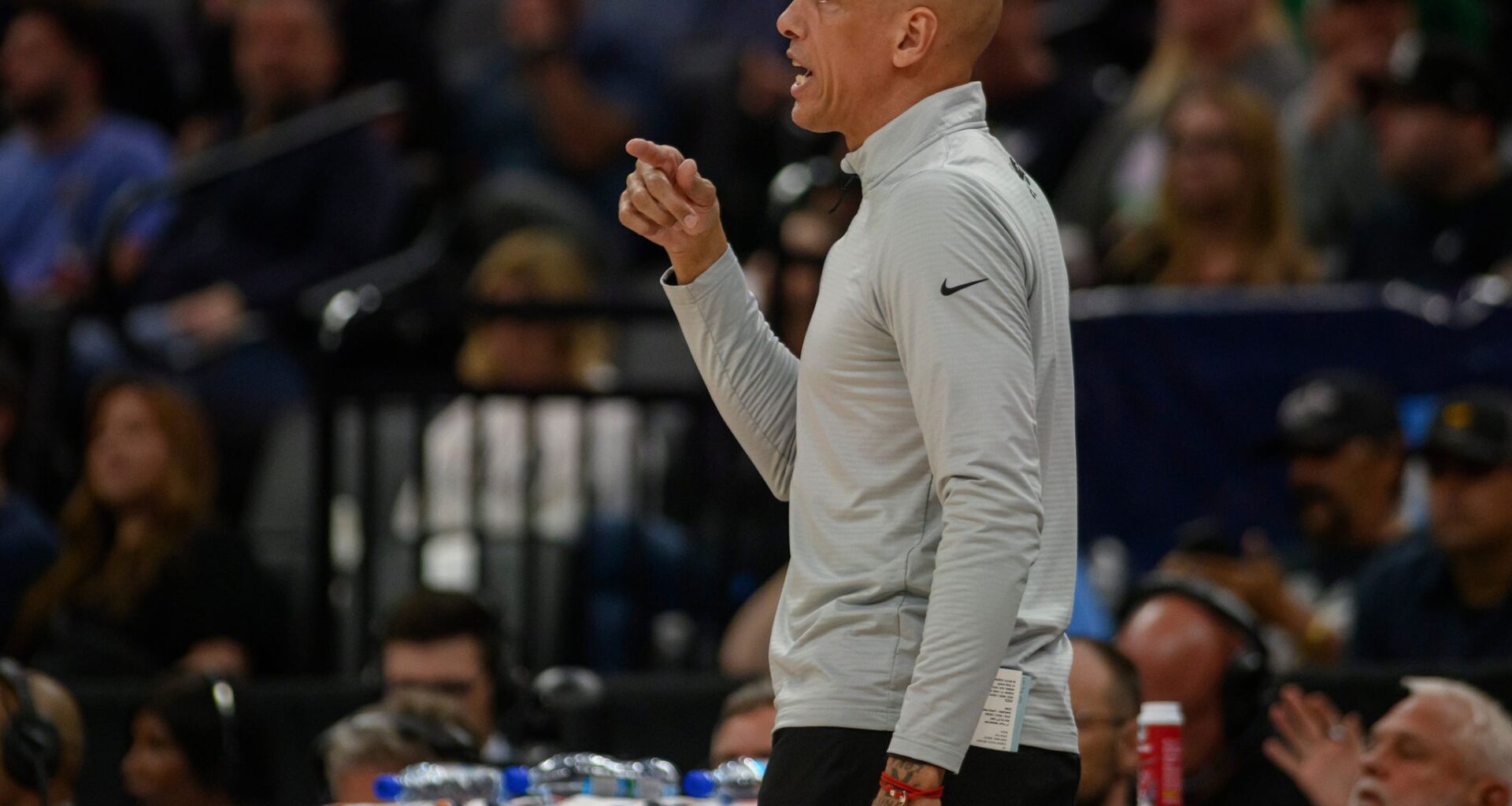 Kings will bring back coach Doug Christie for a second full season, AP source says