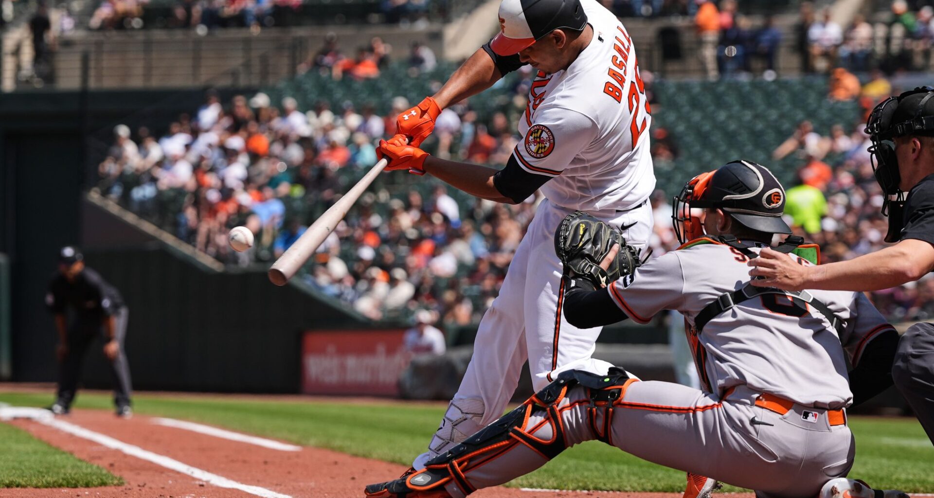 Basallo's homer, Alonso's 2 RBIs help Orioles defeat Giants 6-2