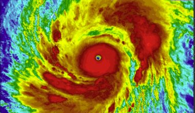 Super Typhoon Sinlaku nears Guam and Northern Marianas