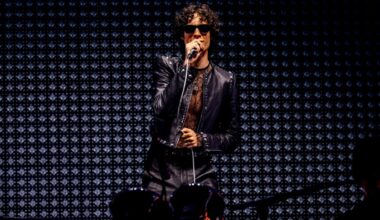 Sombr will bring 2026 tour to Anaheim and Inglewood. Here’s when – NBC Los Angeles