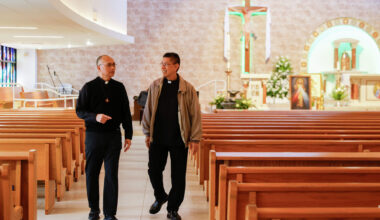 Amid a kidney shortage, one Bay Area priest donates to another