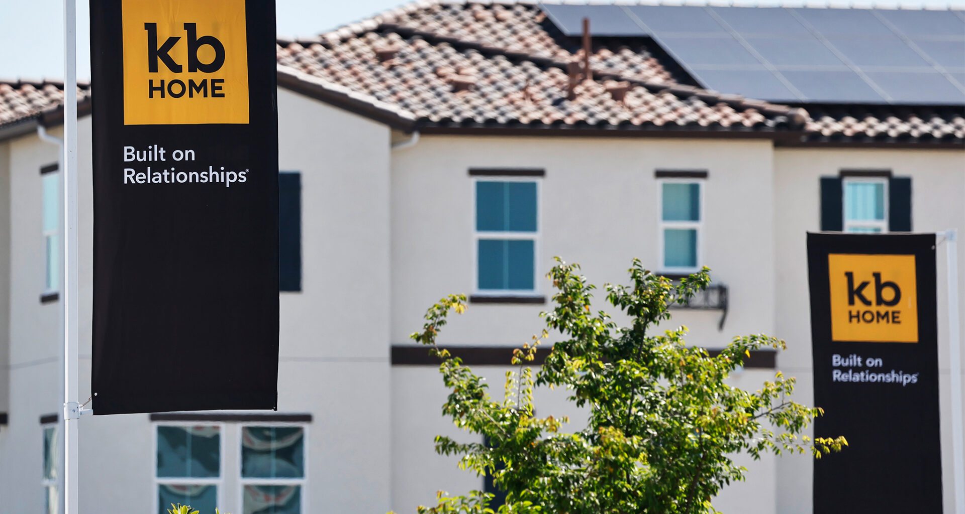 Another billion-dollar company is leaving California