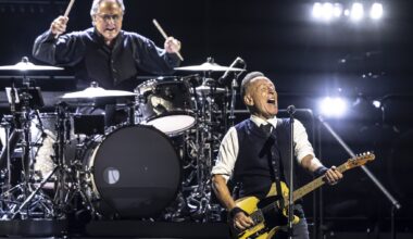 Bruce Springsteen rips Trump at San Francisco concert