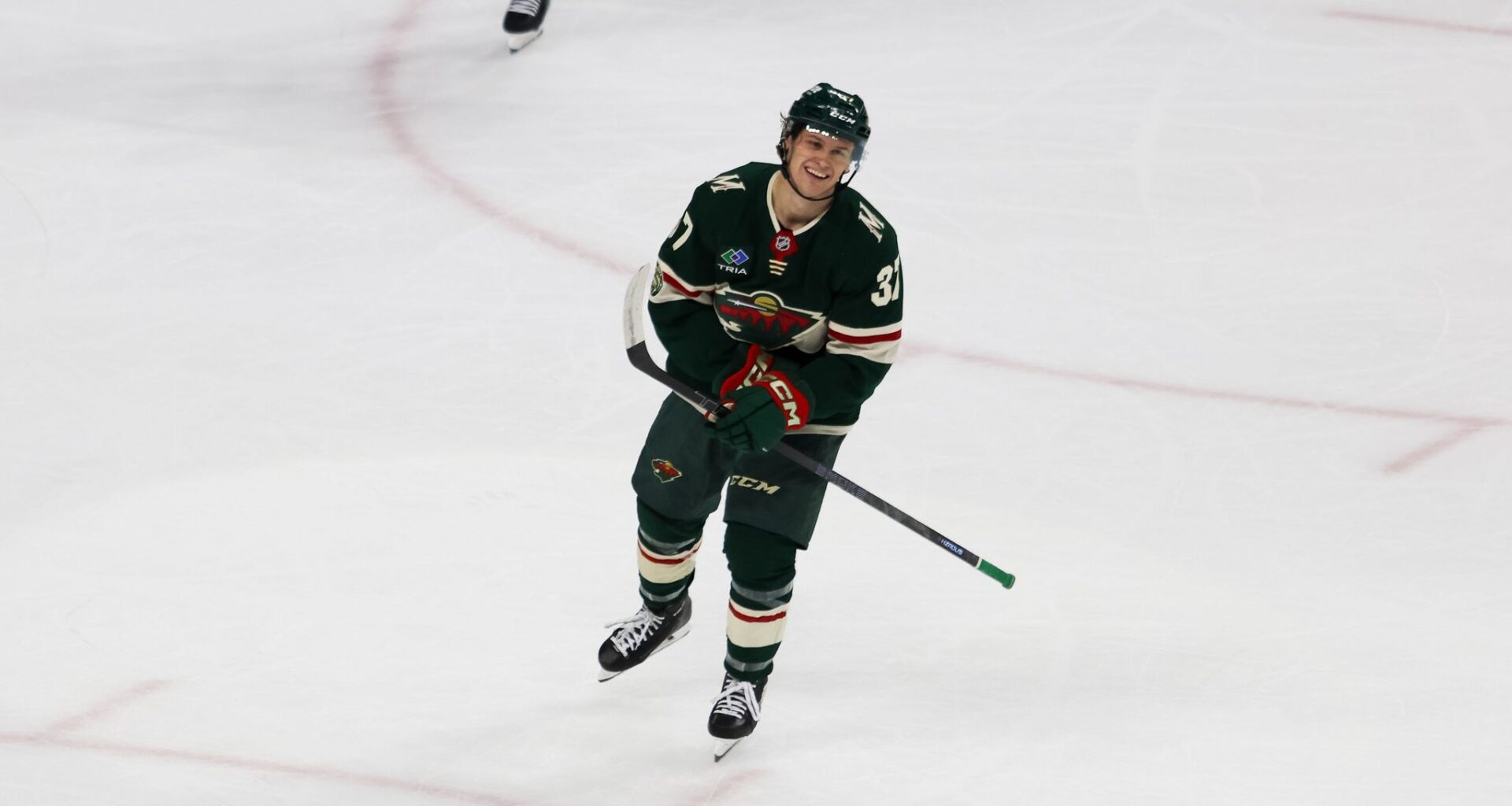 Wallstedt makes 35 saves for Wild in a 3-2 win over the Ducks in a playoff tuneup for both teams