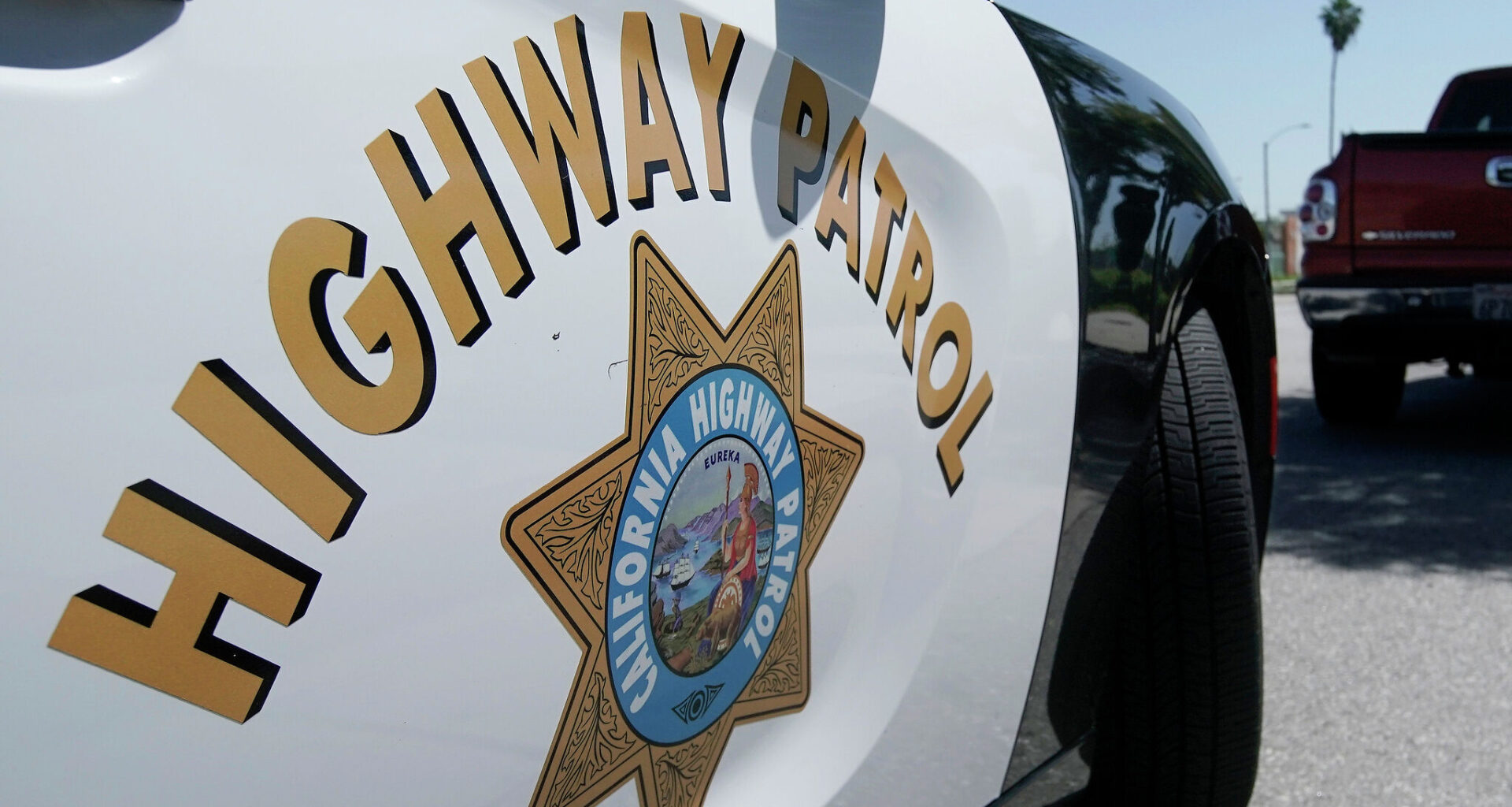 Car race on Bay Bridge ends in crash, lane closures, CHP says