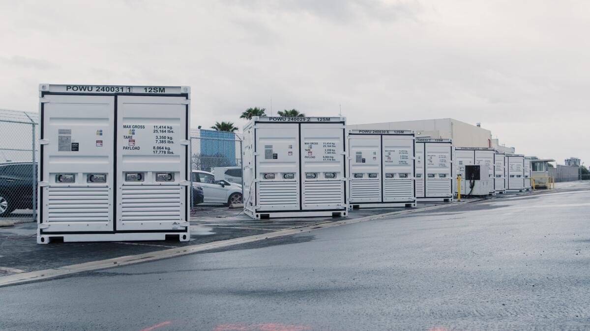CLB 500: Critical Loop's container-sized battery units 