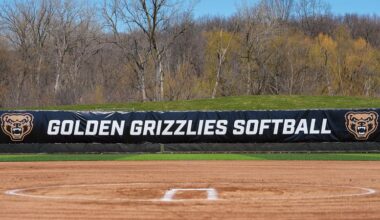 Softball Adjusts Metro Series Game Times this Weekend