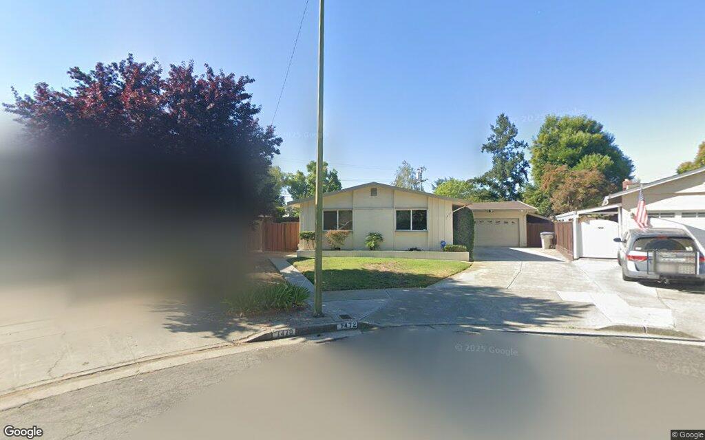 Fairhaven Ct. 1472 - Google Street View