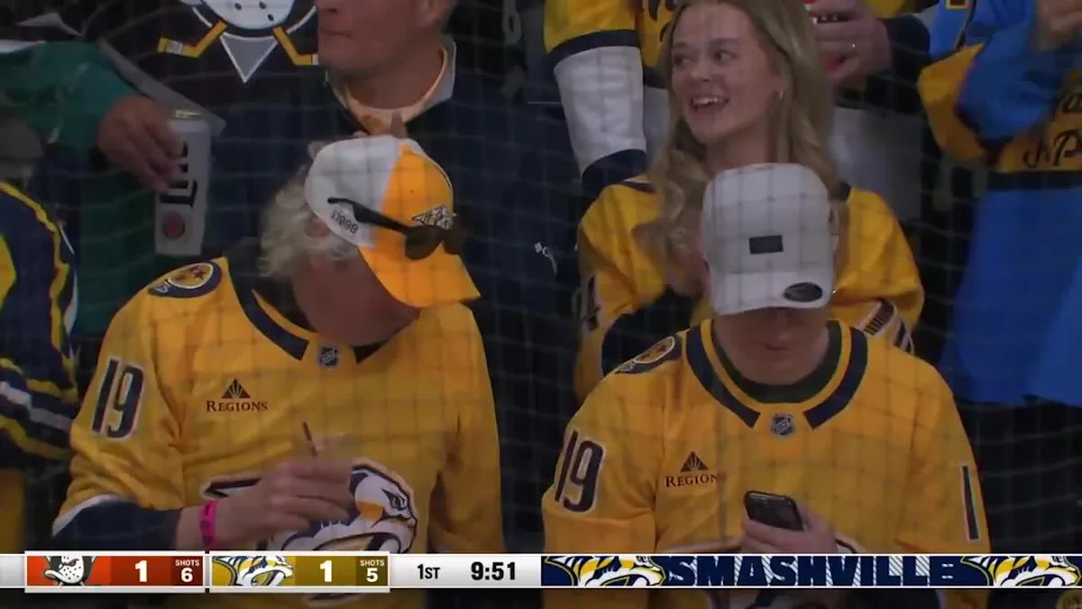 Steven Stamkos with a Goal vs. Anaheim Ducks