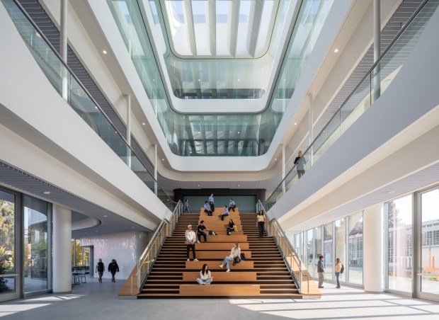Interior and study areas of San Jose City College Career Education Complex.(Jason O'Rear Photography, Steinberg Hart)