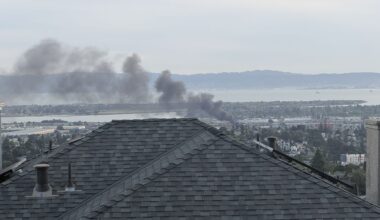 RV fire sends smoke over East Oakland