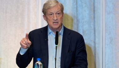 Billionaire Steyer's spending binge dwarfs rival campaigns in California governor's race