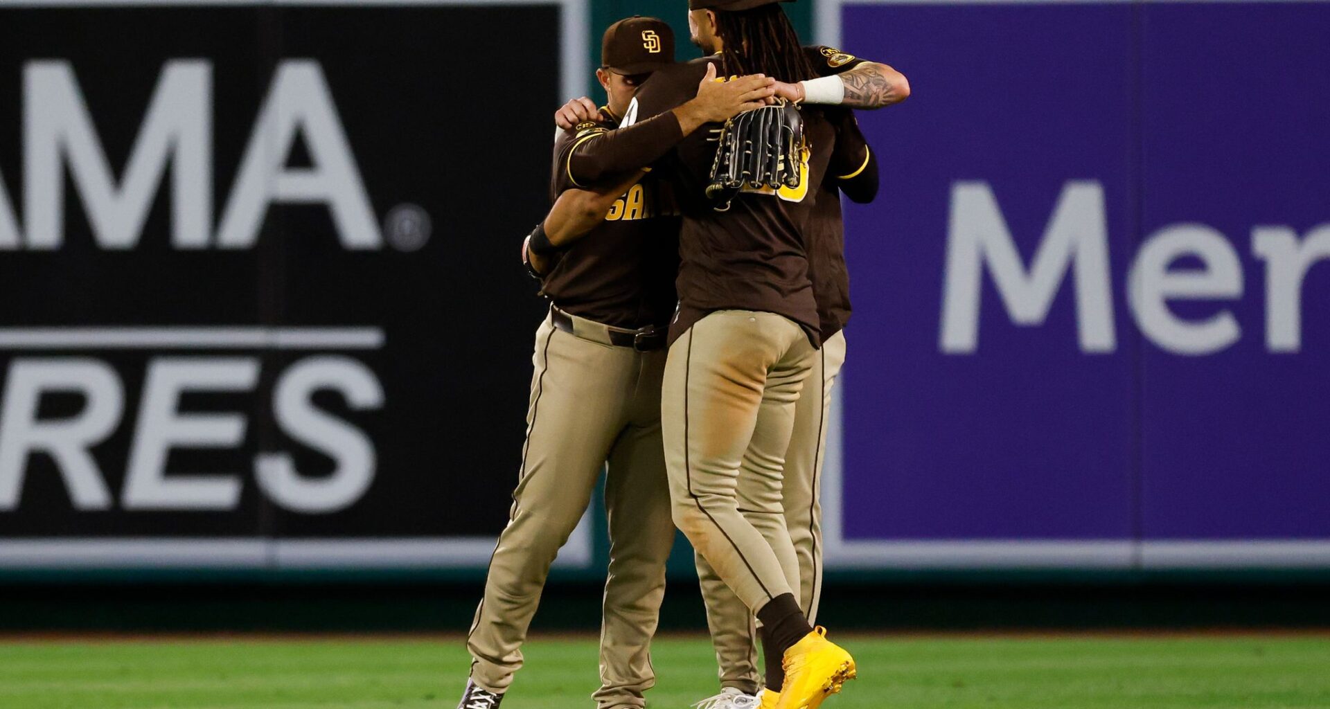 Padres break through late as Laureano and Tatis lift San Diego past Angels 4-1