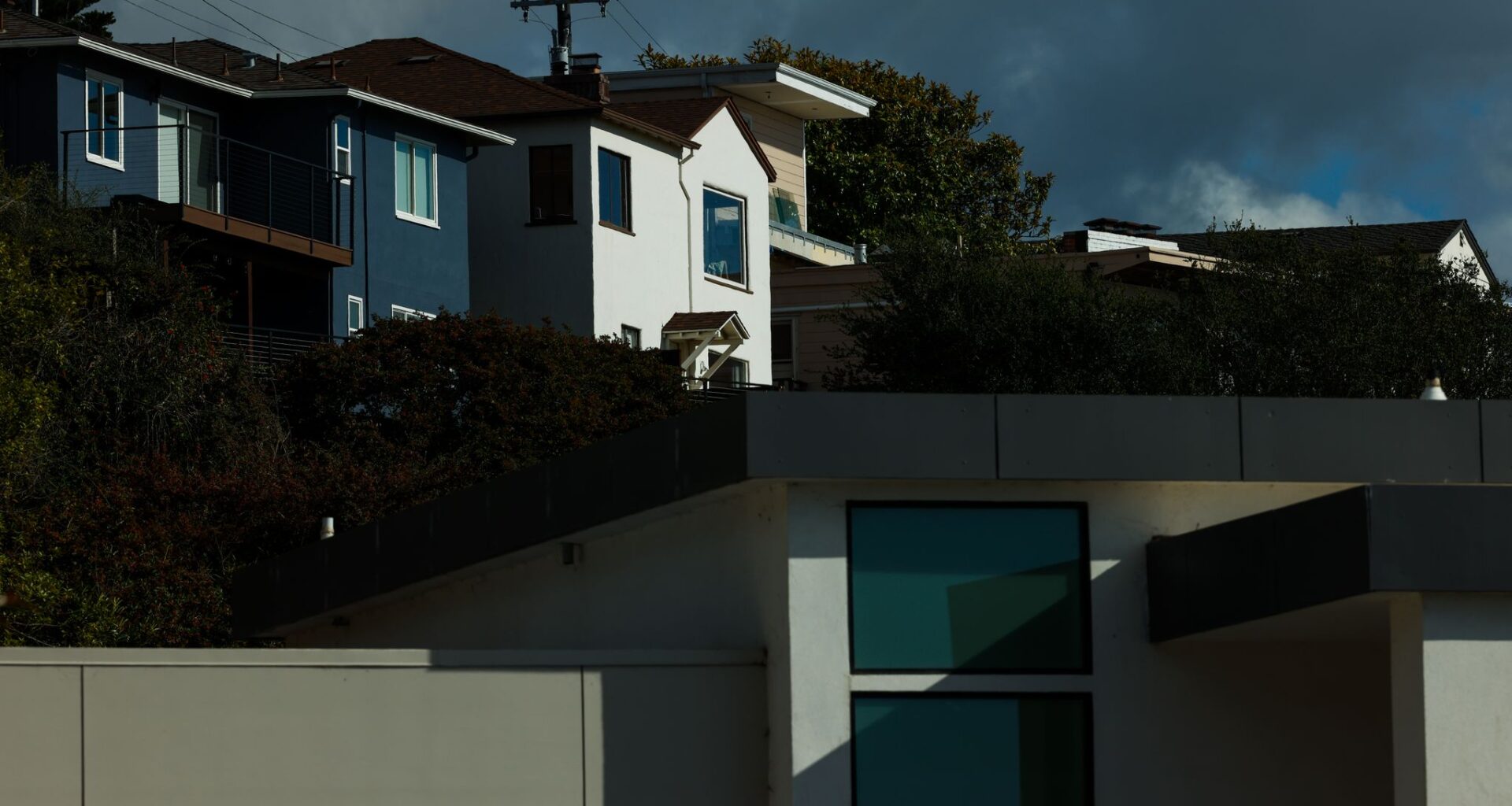 Hundreds of thousands leave CA each year. This is what happens to them