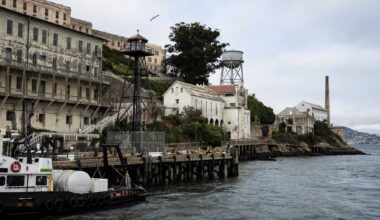 Alcatraz closes for dock repairs, shutting down tours