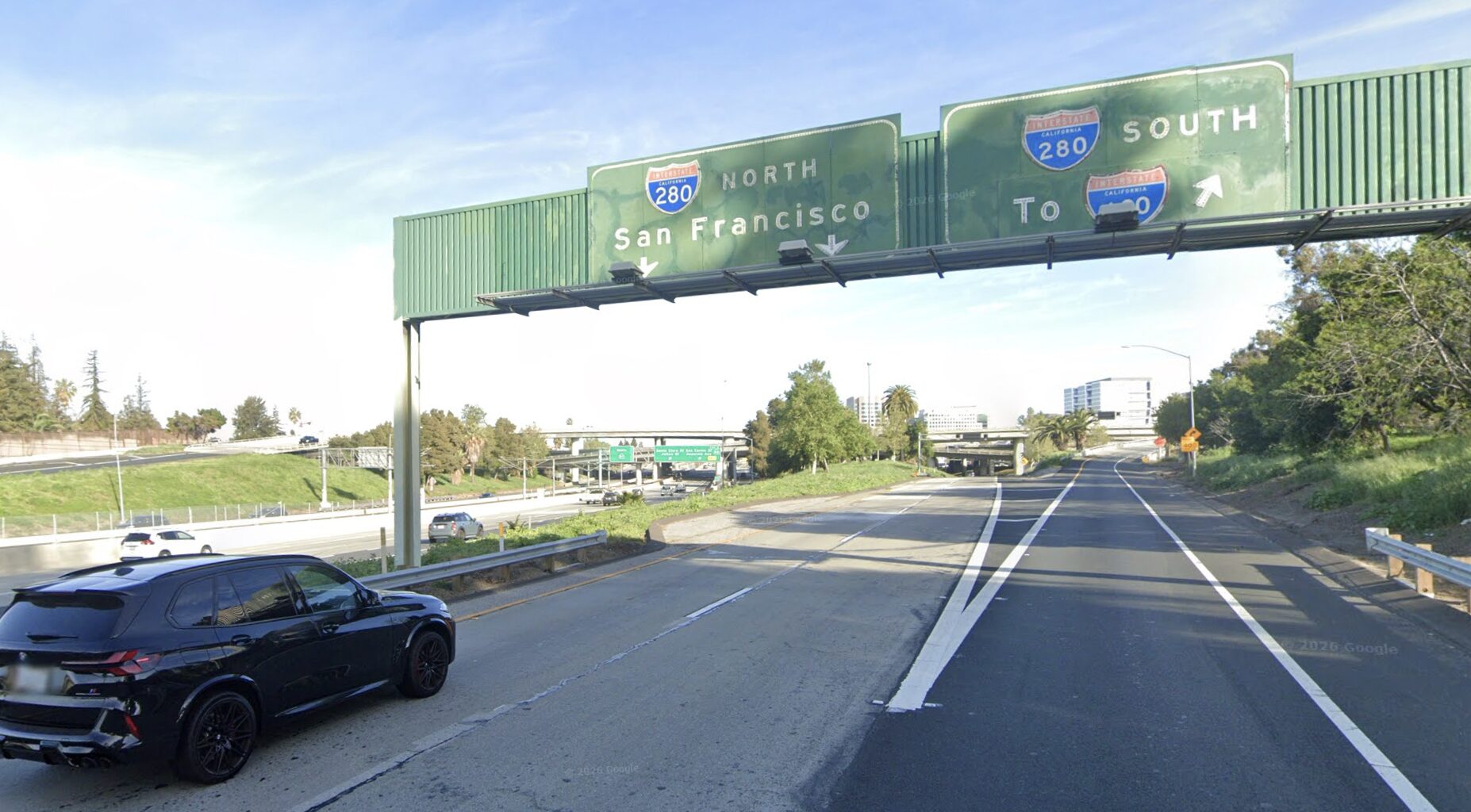 Chain-reaction crash on Highway 87 leaves one dead