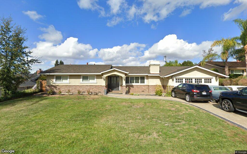 Hillcrest Dr. 1241 - Google Street View