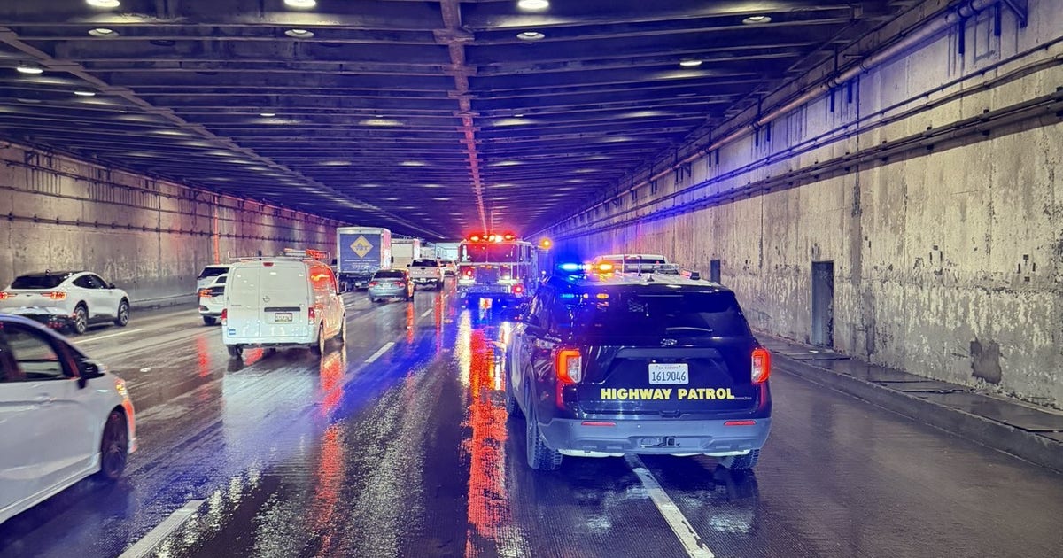 Water main break near Treasure Island blocks Bay Bridge lanes