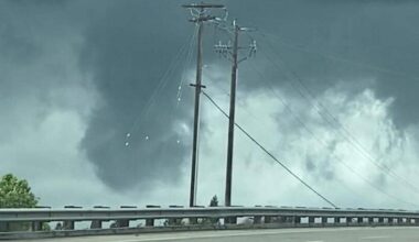 Fresno-area tornado warning results in brief school shutdown