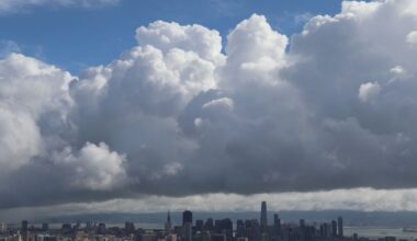 Giants-Dodgers game at risk of rain delay as thunderstorms hit S.F.