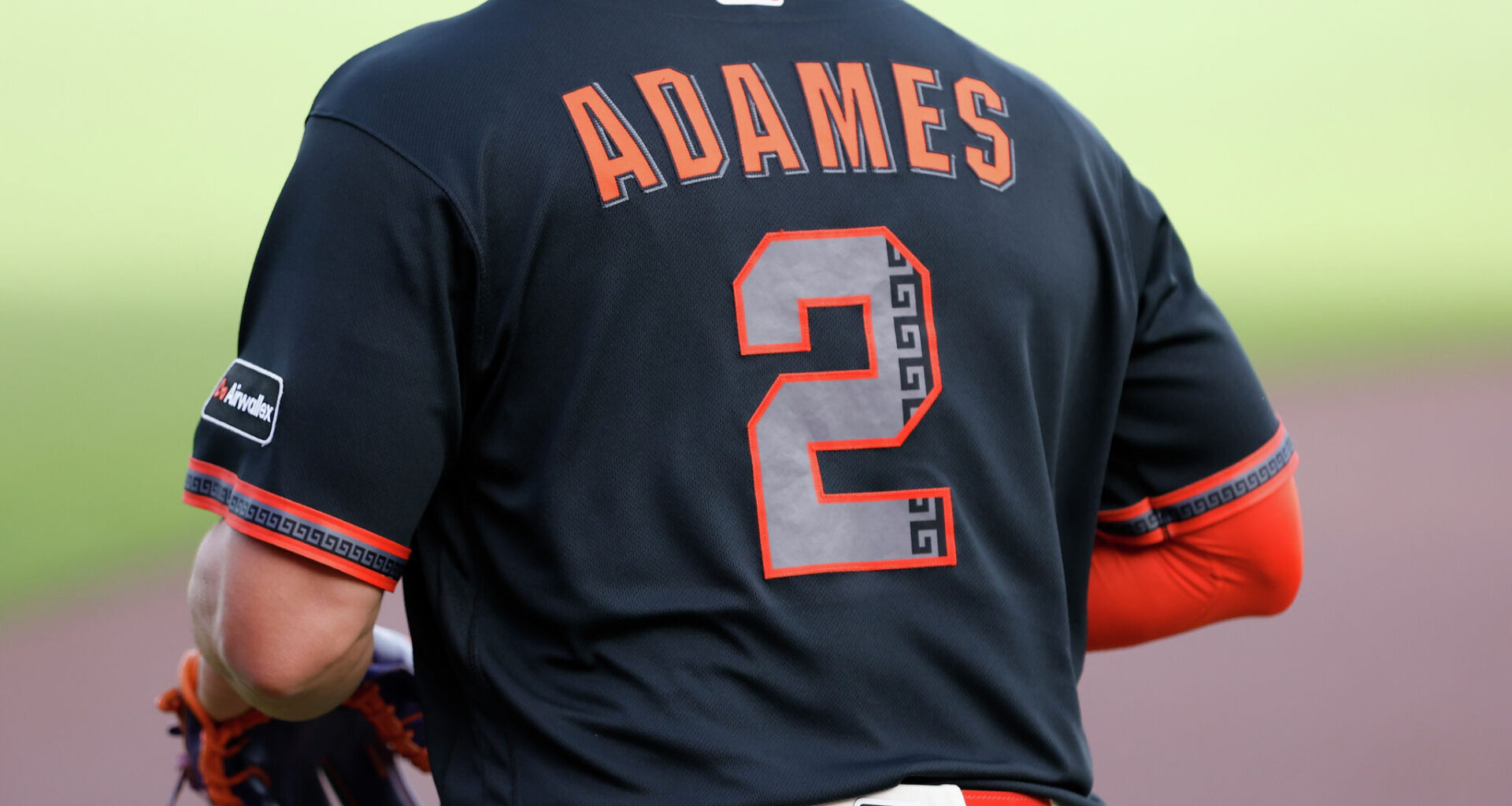 Fanatics' inventory issues punish many SF Giants fans