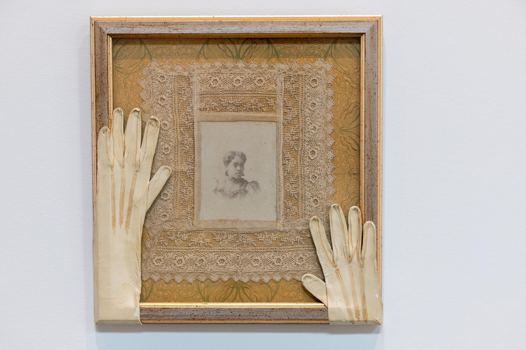 Betye Saar, "Souvenir of friendship," 1977, mixed media.
