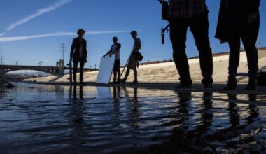 As production dwindles, L.A. to offer cheaper film permits for 'low-impact' shoots