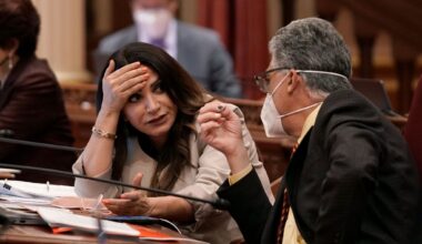 California Lawmakers Seek Protections for Patients in ICE Custody