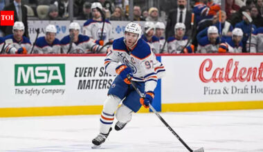 Connor Mcdavid: Connor McDavid latest NHL injury update after he escapes scare as Edmonton Oilers Game 2 loss against Anaheim Ducks | NHL News