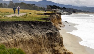 State Supreme Court curbs Coastal Commission's power to block housing