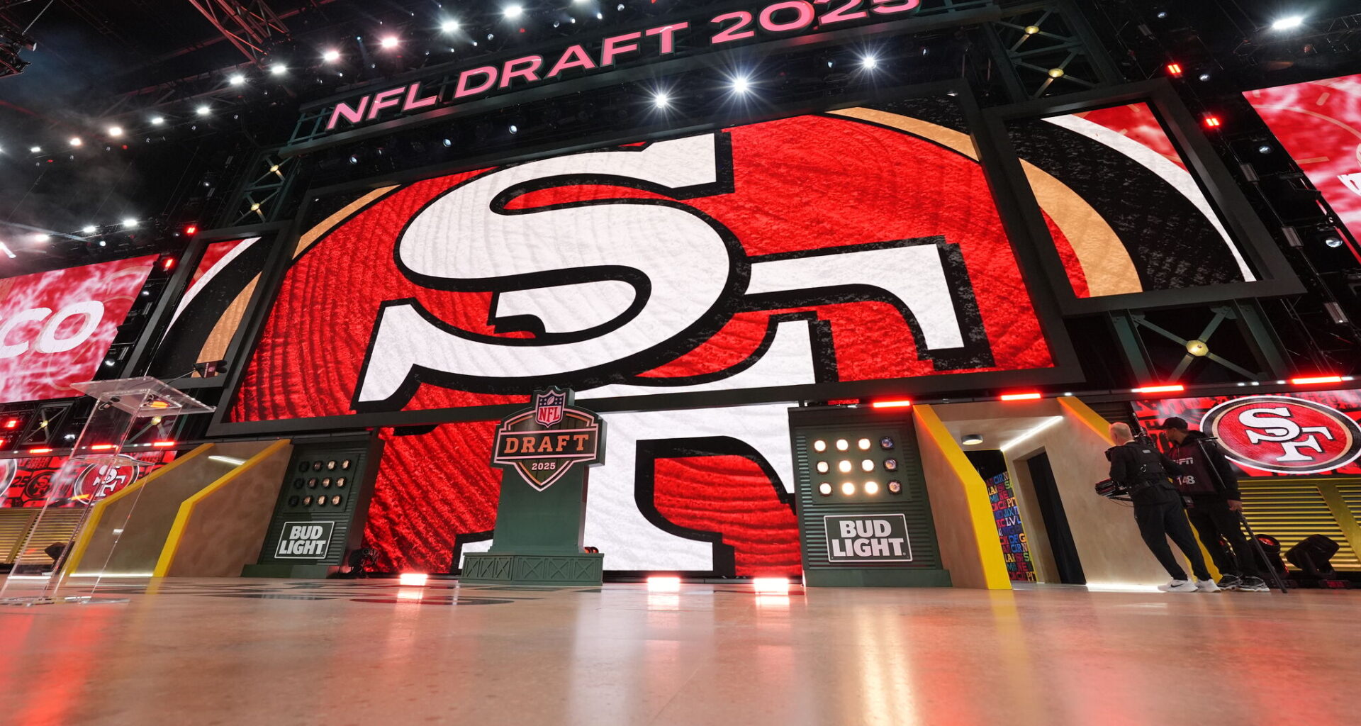 49ers make back-to-back NFL Draft trades, exit 1st round entirely
