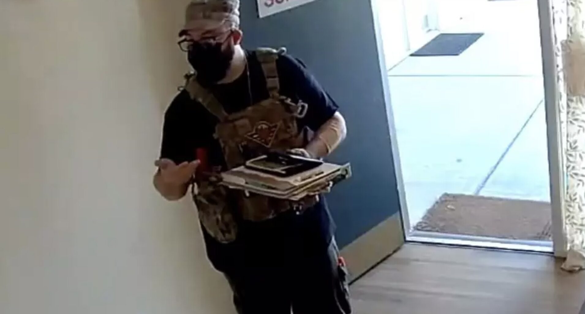 Man accused of impersonating officer in Cupertino spa robbery