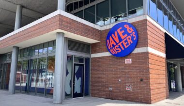 Dave and Buster's sets opening date for prime Bay Area location