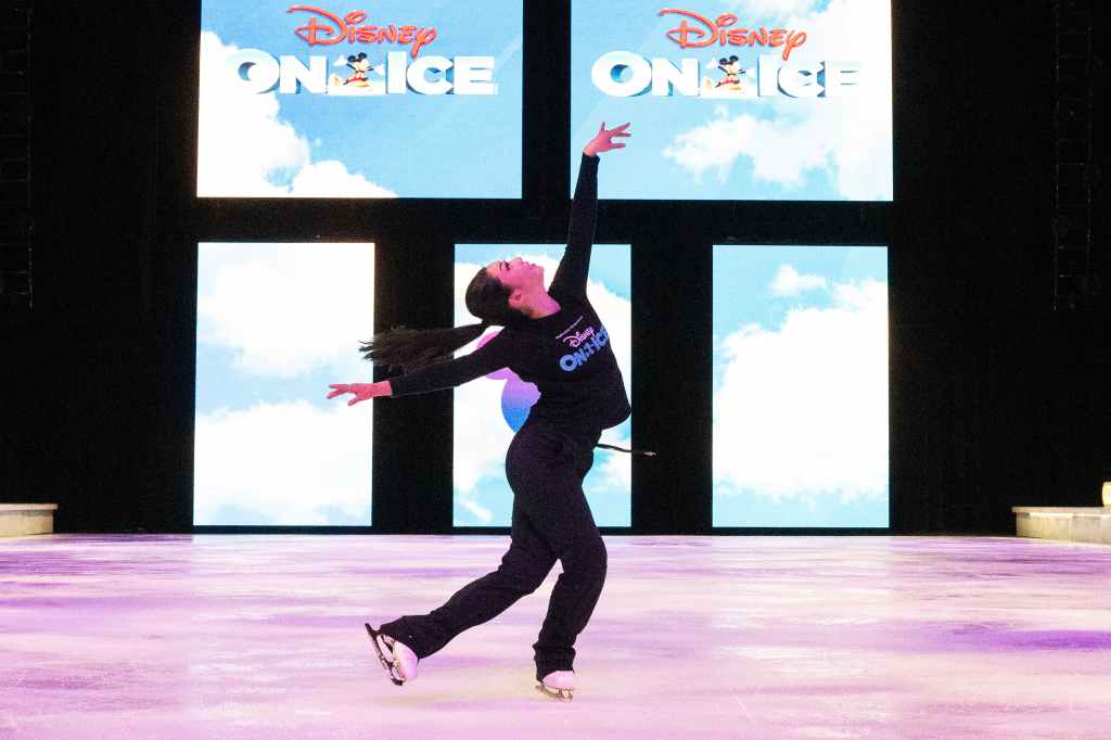 Torrance native returns to South Bay, living her dream in ‘Disney on Ice’ – Daily Breeze