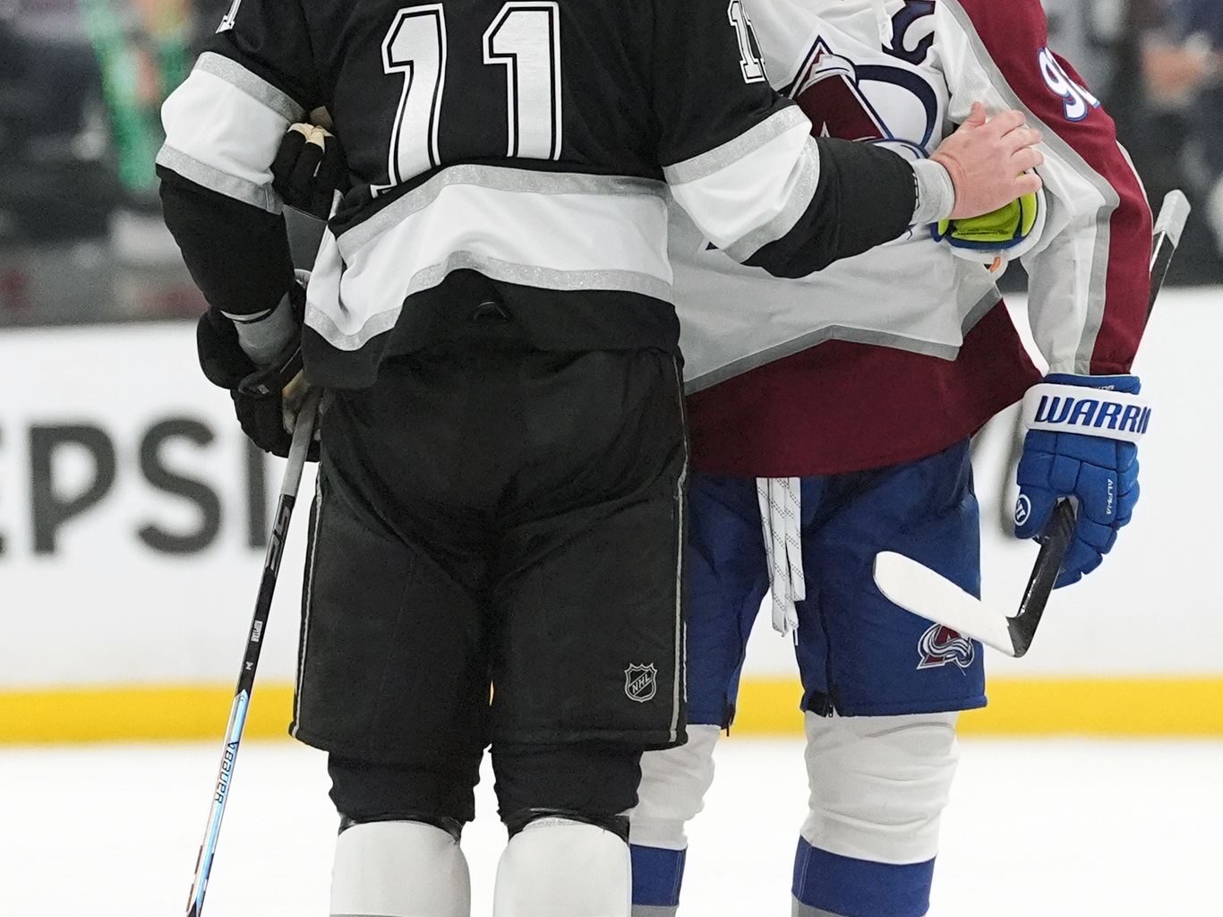 Anze Kopitar's 2-decade career with the Los Angeles Kings ends in cheers and tears with playoff loss