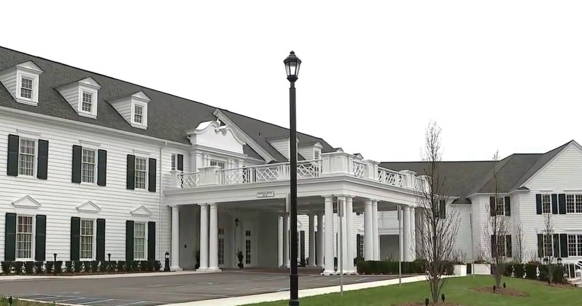 Oakland Hills Country Club re-opens after destructive fire years prior