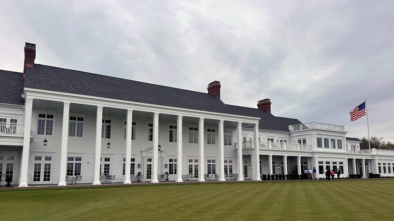 Oakland Hills opens new clubhouse, 4 years after century-old wooden structure was lost in fire