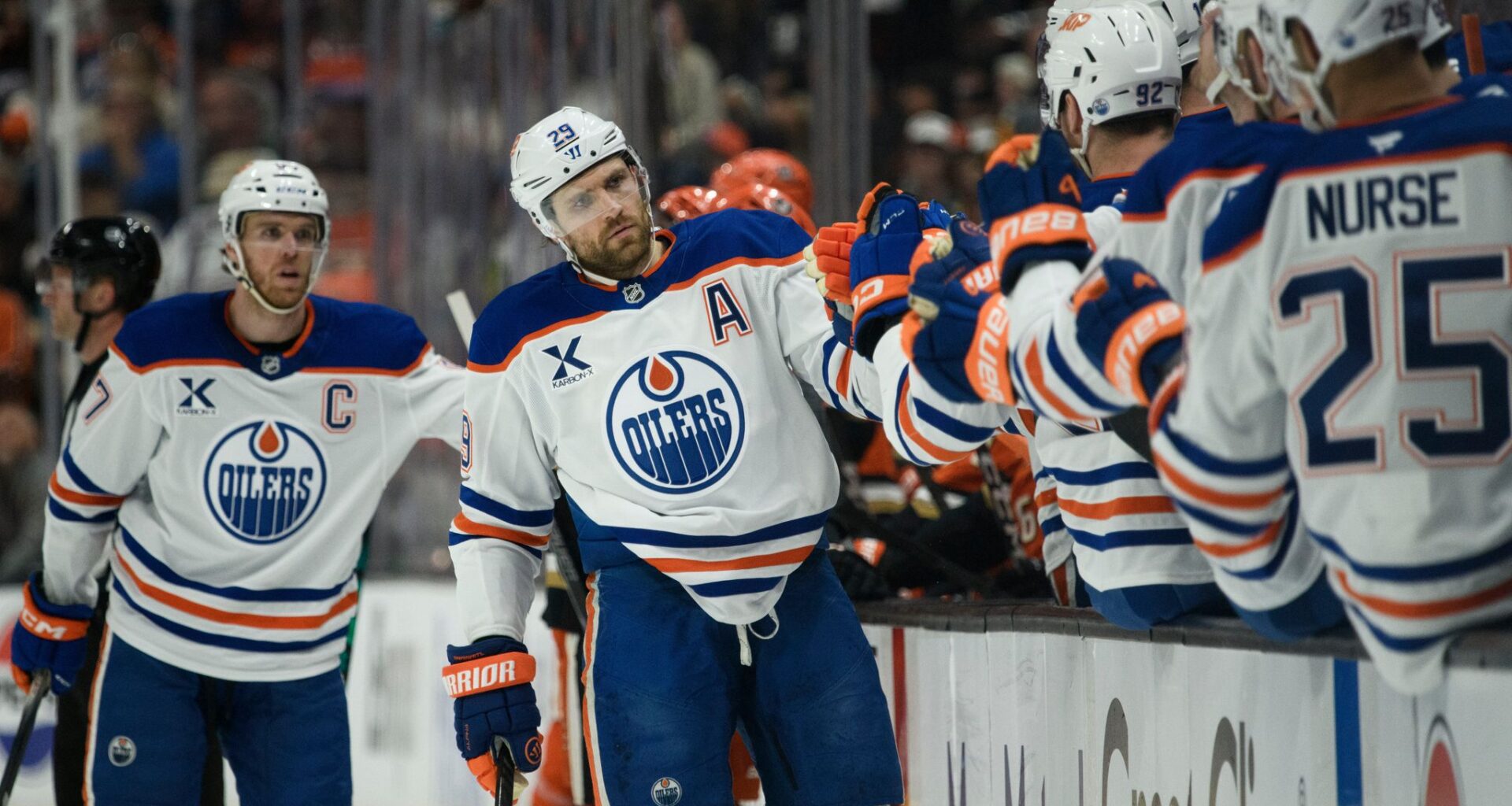 Draisaitl’s 2 goals lift the Oilers past the Ducks 4-1 to stave off elimination