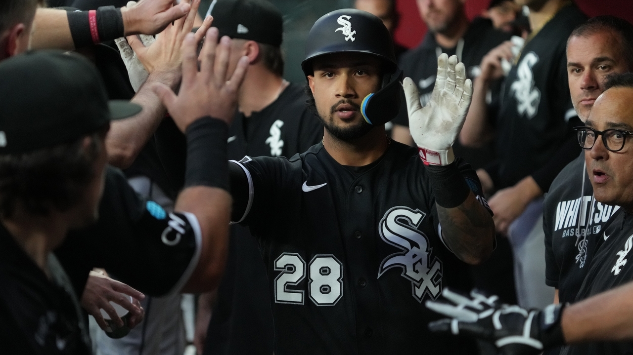 White Sox right fielder Pereira leaves game against Angels with right shoulder soreness