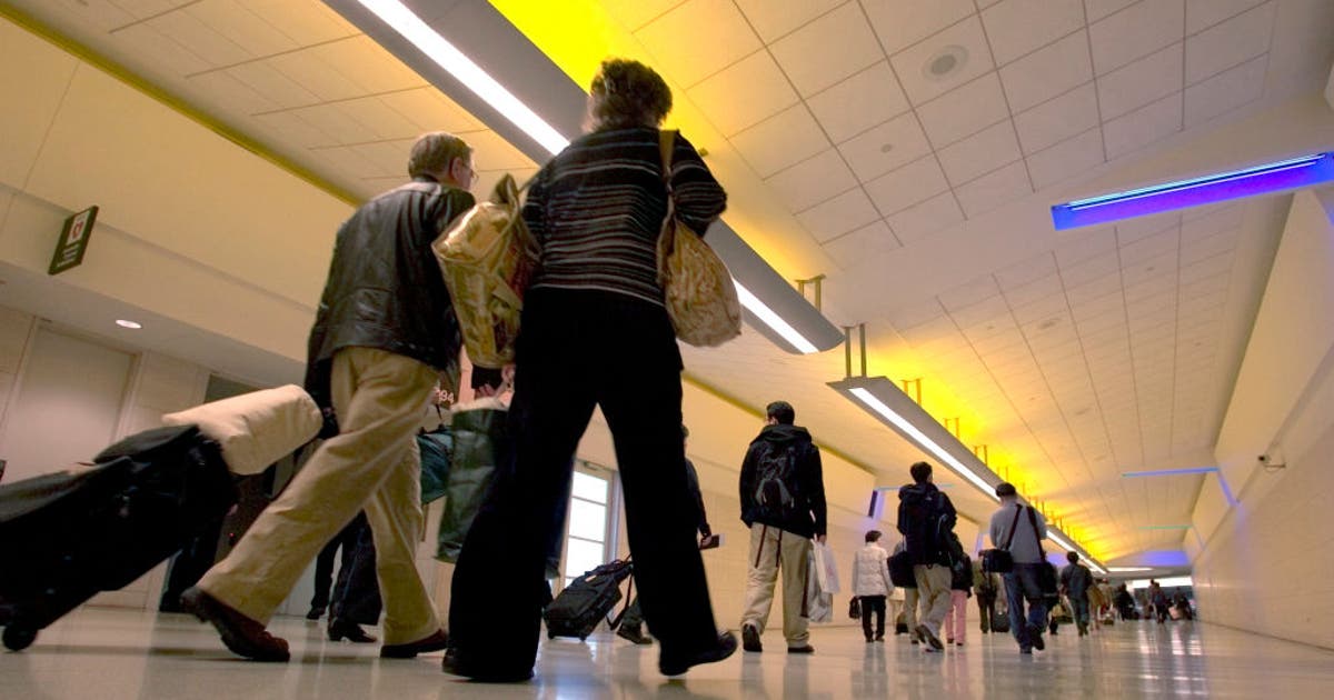SFO: You don't need a plane ticket to walk your friend to the gate