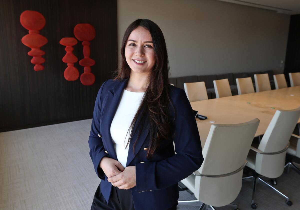 Arlene Garcia rejoined the law firm at which she interned, Jones Day, in 2021.