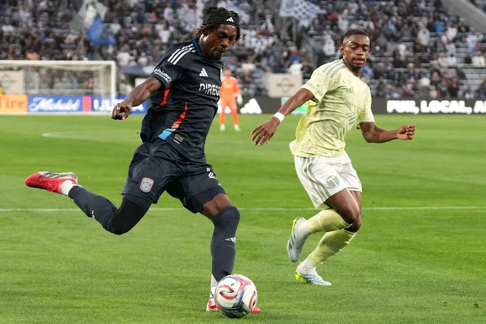 San Diego FC midfielder Manu Duah (26) crosses the ball during an MLS soccer game against the Portland Timbers, Saturday April 25, 2026 in San Diego, California.