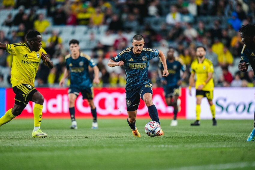 Cavan Sullivan (6) looks to create an attack for the Philadelphia Union vs Columbus Crew SC.