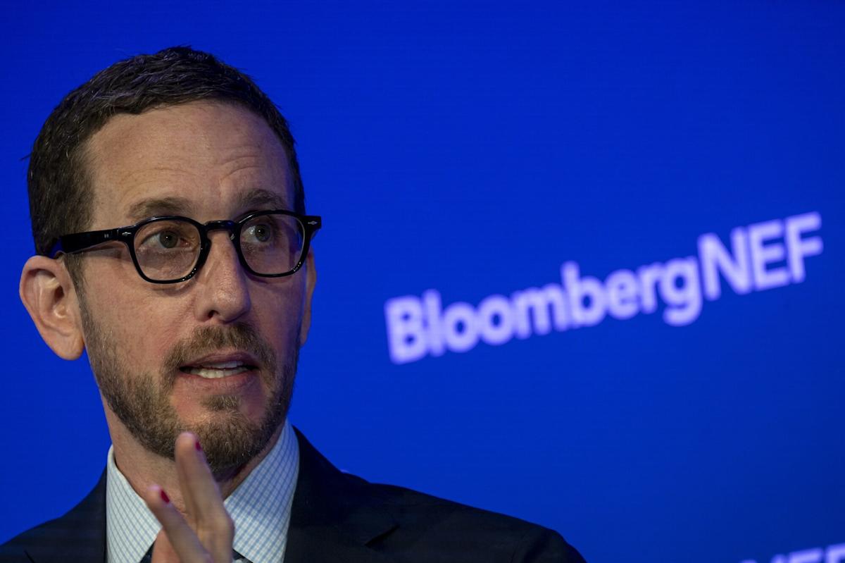 Apple, Google crushed California bill that helped smaller rivals
